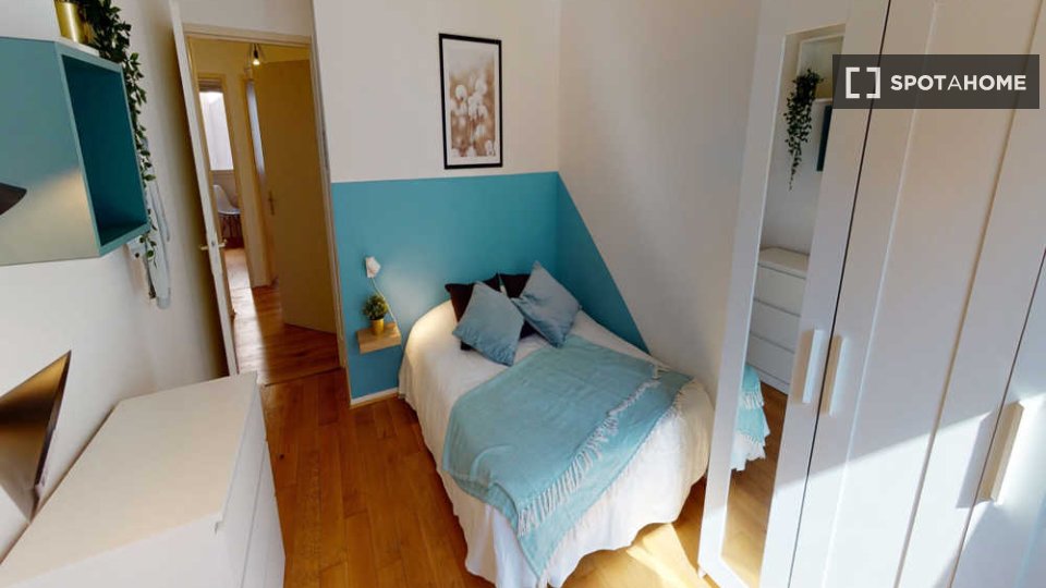 Double room Lyon, 5 beds, 90m² — photo 6