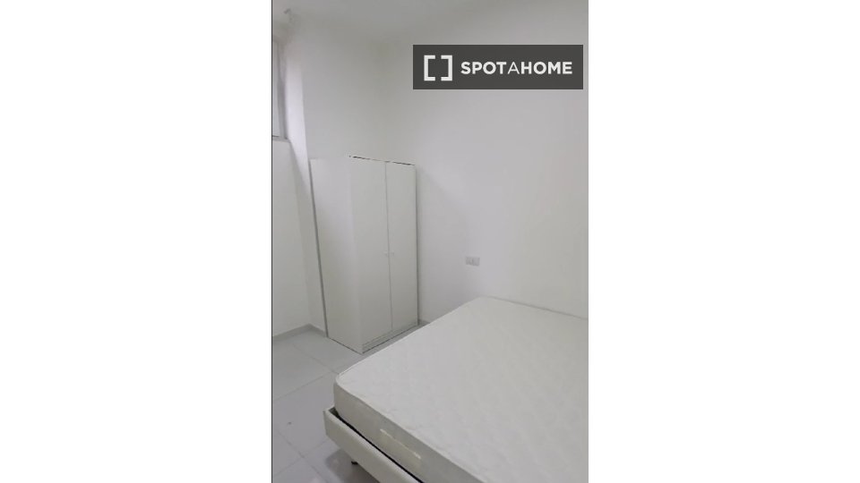 Apartment Rome, 2 beds, 62m² — photo 6