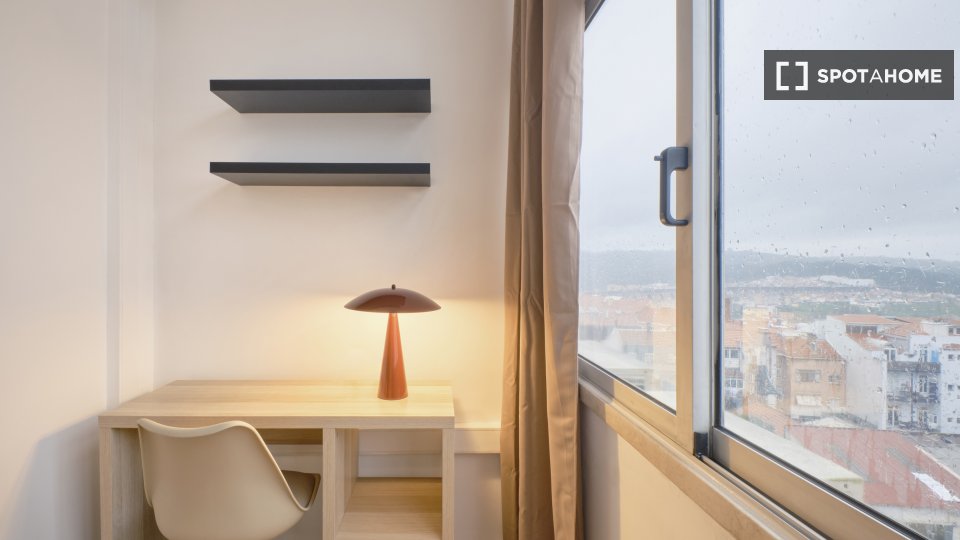 Double room Lisbon, 9 beds — photo 14