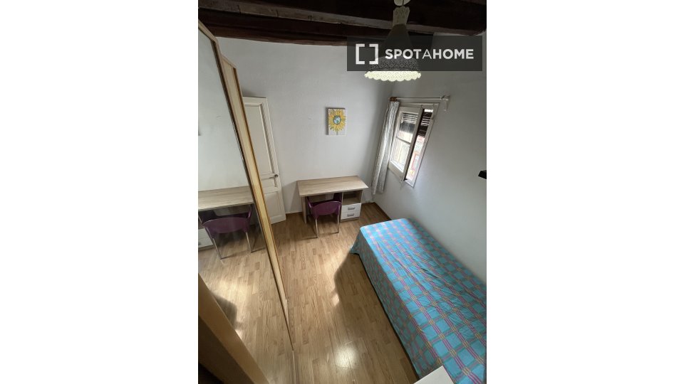 Chambre double Barcelone, 4 chambres, 100m² — photo 5