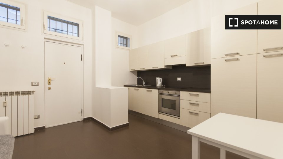 Apartment Milan, 1 bed, 50m² — photo 4