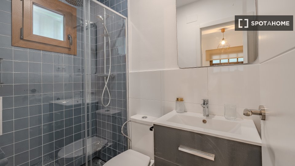 Double room Barcelona, 6 beds, 227m² — photo 60