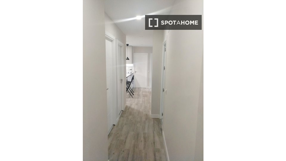 Habitación doble Madrid, 5 habitaciones, 100m² — foto 6