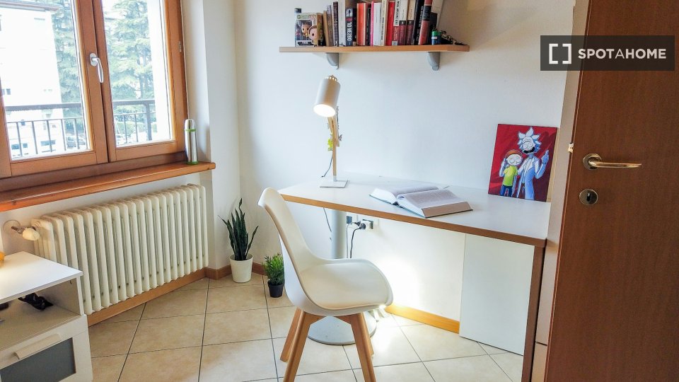 Double room Trento, 3 beds — photo 1