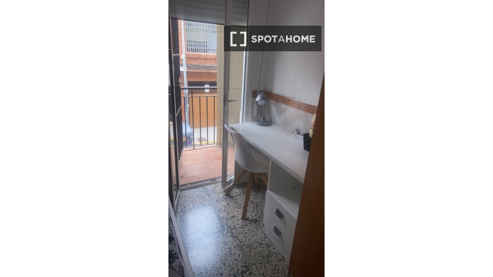Habitación en piso compartido en alquiler en Fuensantilla-Edisol