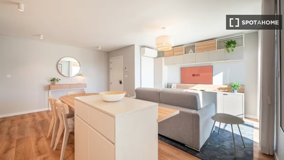Apartment Lisbon, 2 beds — photo 11