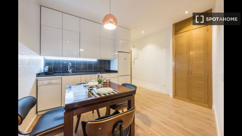 Apartment Madrid, 1 bed, 60m² — photo 7