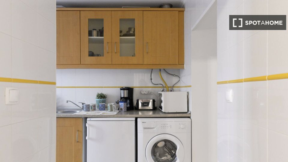 Apartment Lisbon, 2 beds — photo 8