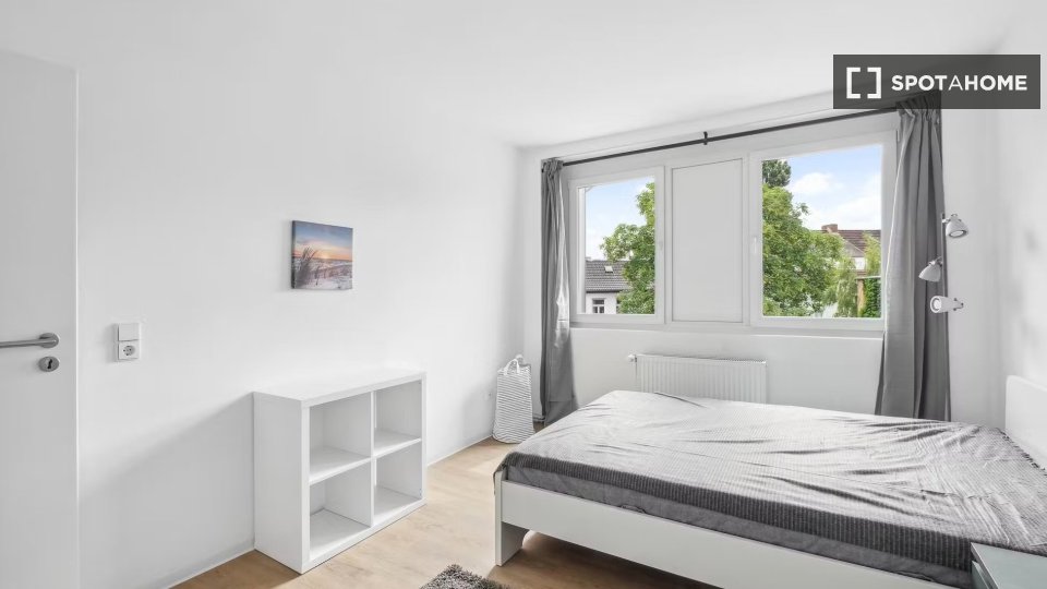 Double room Hamburg, 2 beds, 43m² — photo 12