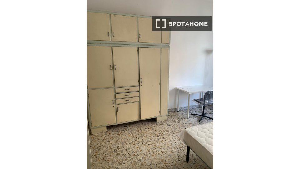 Double room Rome, 5 beds — photo 11