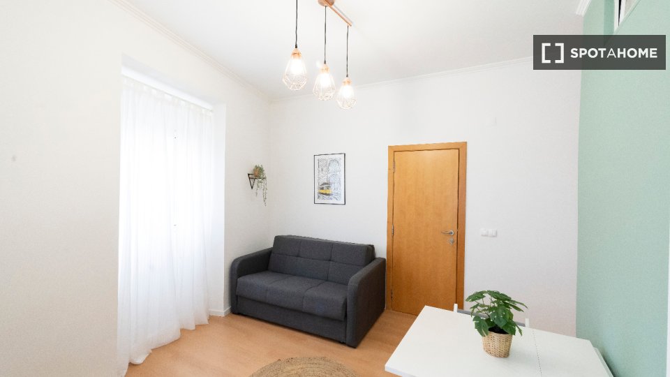 Apartment mono Lisbon, 45m² — photo 6