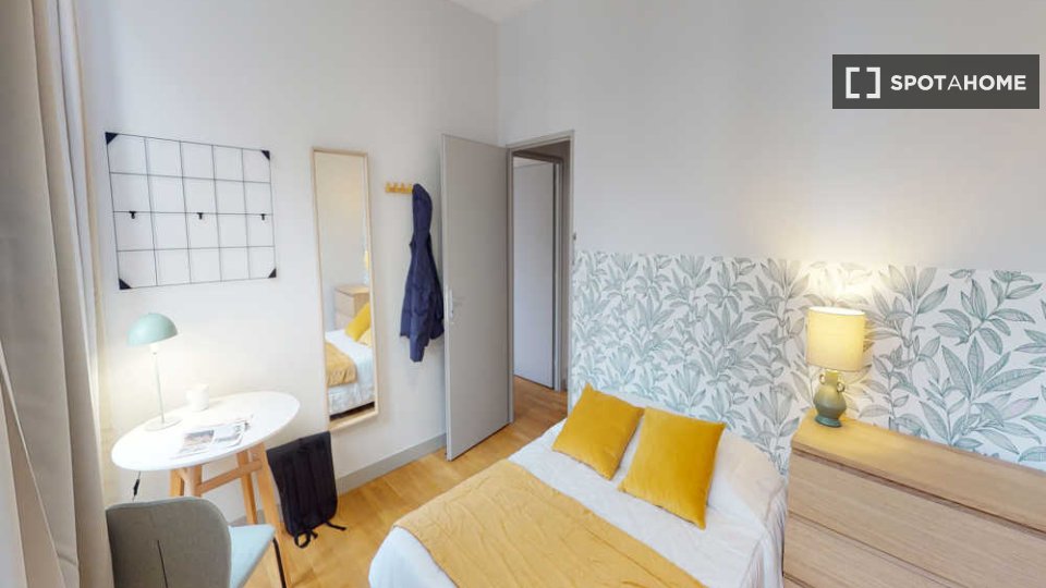 Camera doppia Lione, 7 camere, 150m² — foto 35