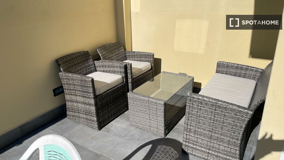 Double room Milan, 2 beds, 77m² — photo 1