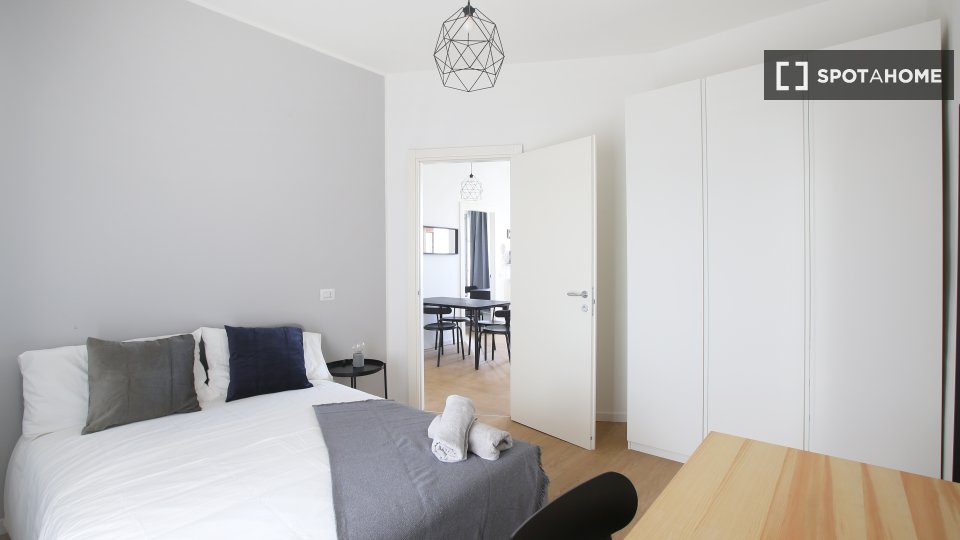 Double room Milan, 6 beds, 150m² — photo 2