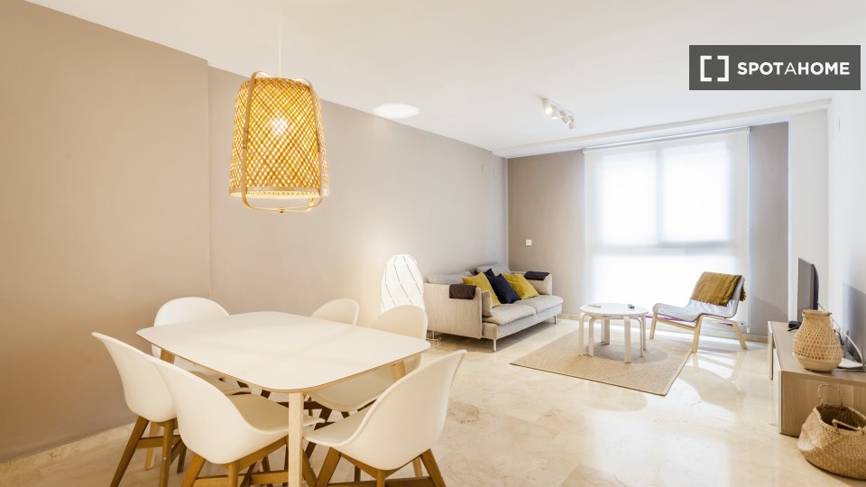 Apartment Valencia, 3 beds, 126m² — photo 10