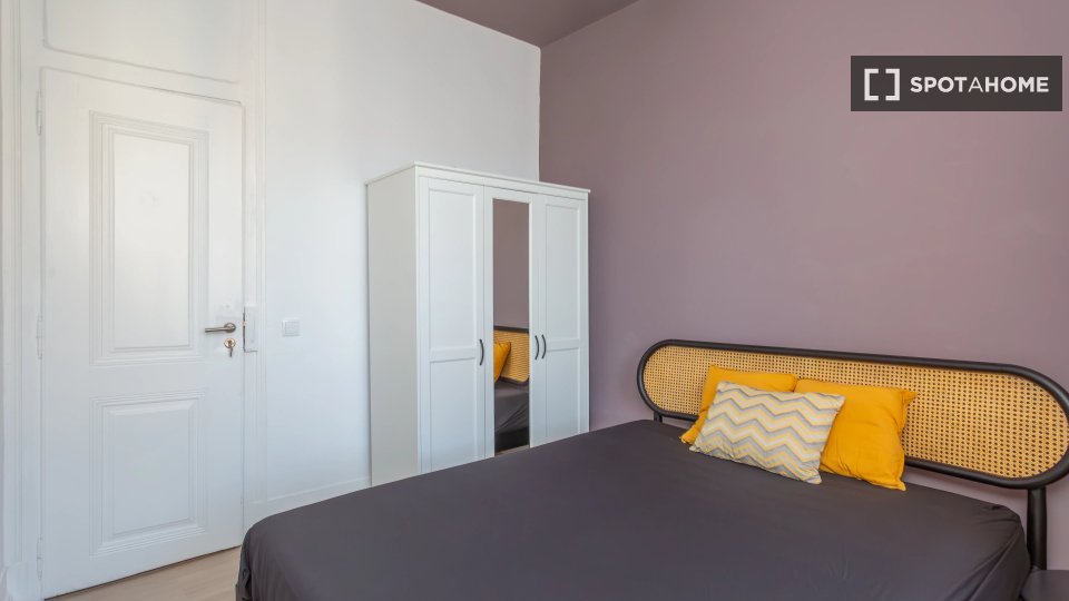 Double room Lisbon, 8 beds — photo 6