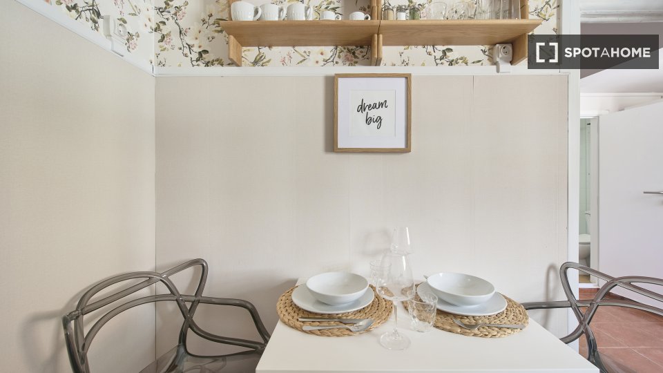 Apartment mono Lisbon — photo 15