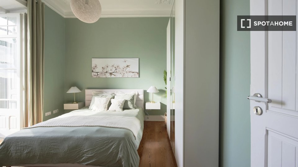 Double room Lisbon, 7 beds — photo 1