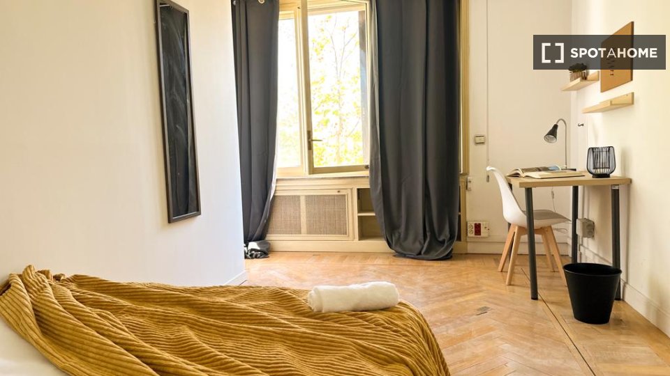 Habitación doble Madrid, 18 habitaciones — foto 41