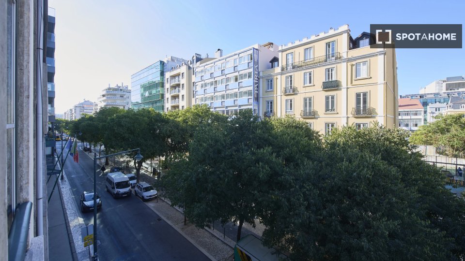Double room Lisbon, 7 beds — photo 12
