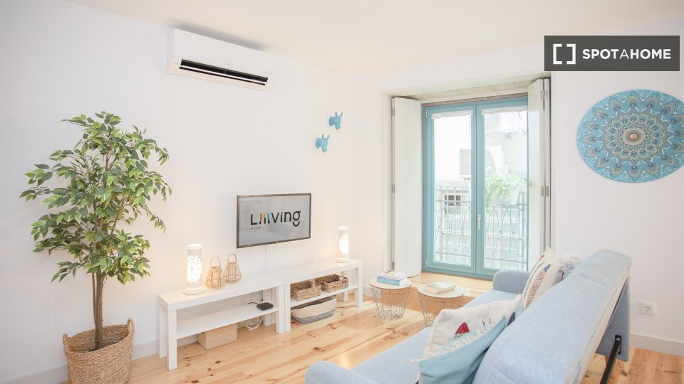 Apartment Porto, 1 bed, 57m² — photo 2