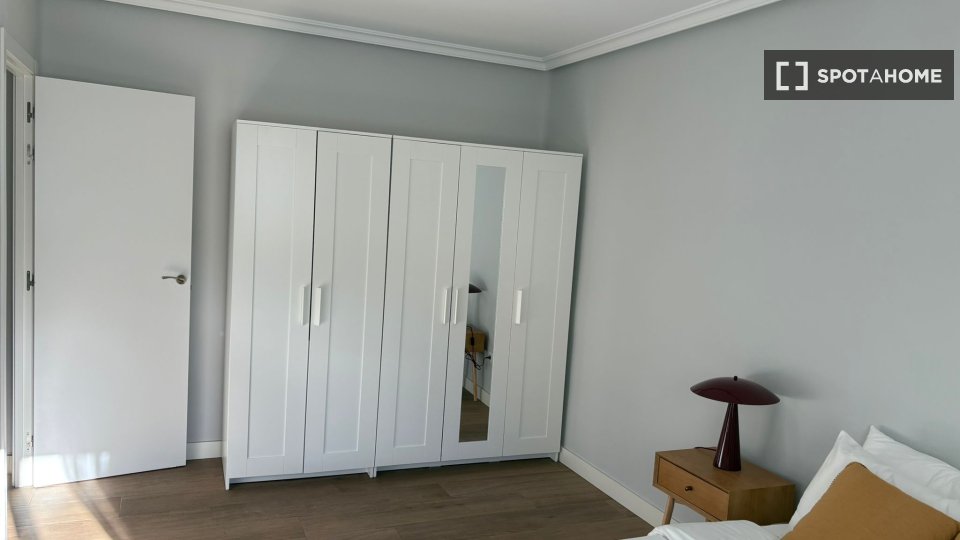 Appartement Madrid, 2 chambres, 67m² — photo 8