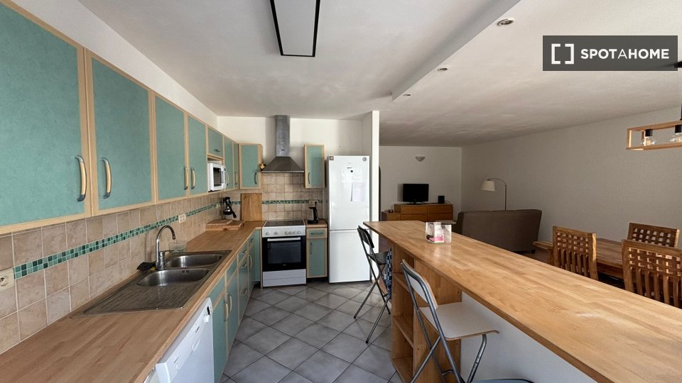 Apartment Brussels, 2 beds, 94m² — photo 3