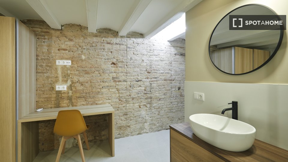 Apartment Barcelona, 1 bed, 40m² — photo 13