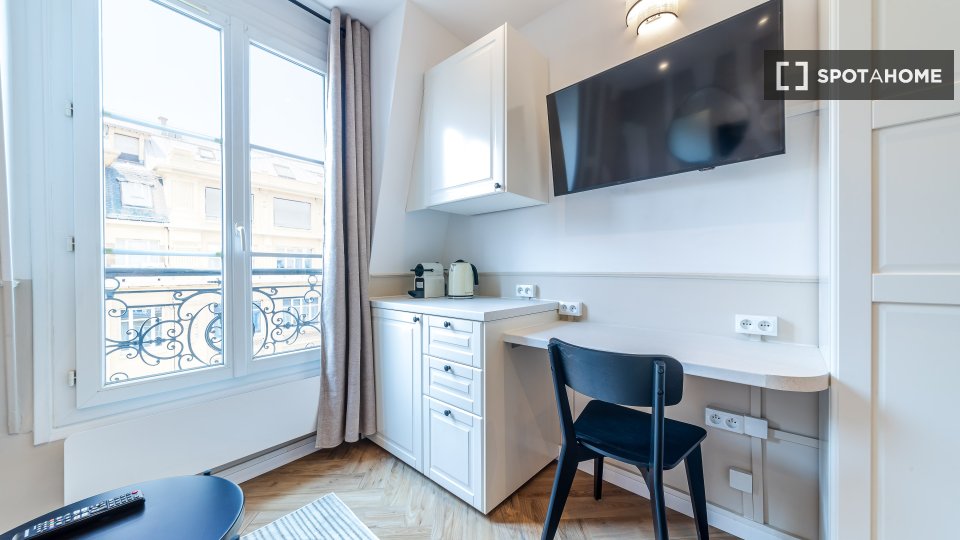 Apartamento París, 1 habitación, 13m² — foto 4