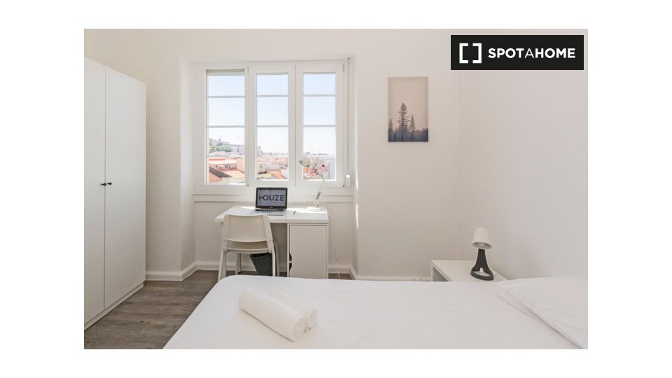 Double room Lisbon, 11 beds — photo 1