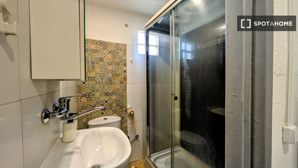 Apartment mono Lisbon, 20m² — photo 6