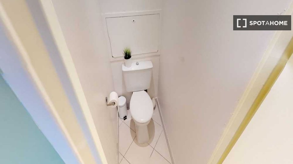 Double room Paris, 3 beds, 70m² — photo 4