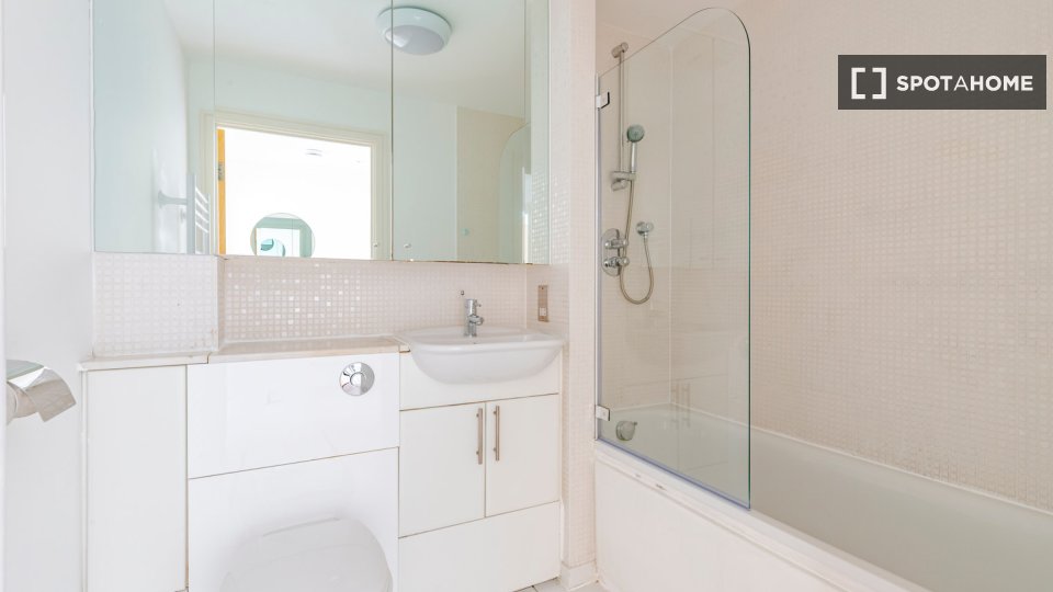 Apartment London, 1 bed — photo 9