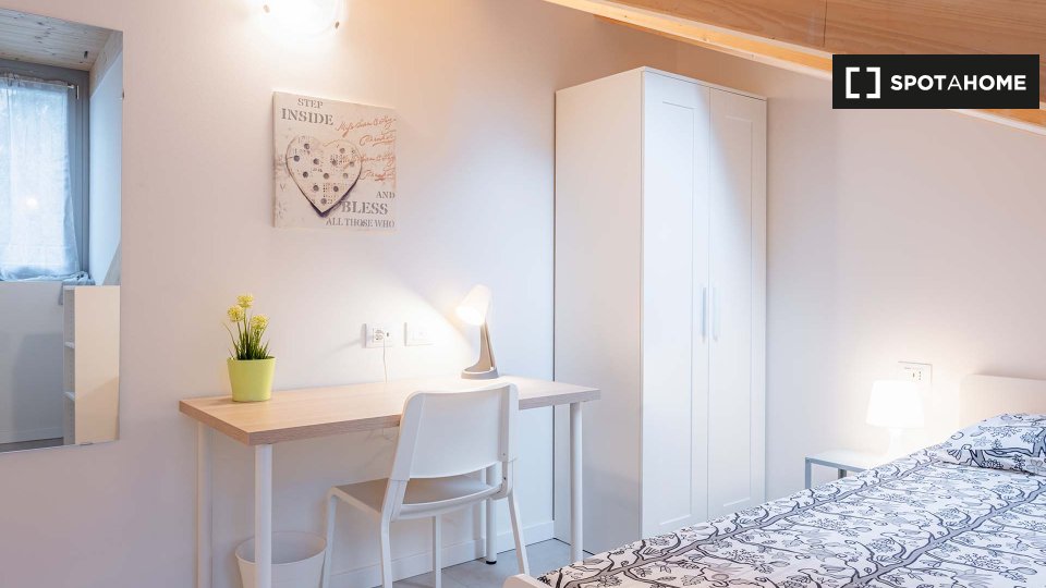 Double room Milan, 5 beds, 70m² — photo 2