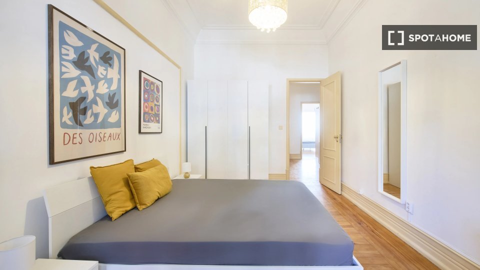 Double room Lisbon, 9 beds — photo 13