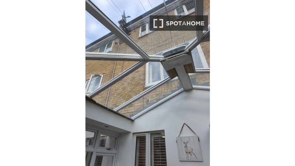 Apartment London, 4 beds, 102m² — photo 4