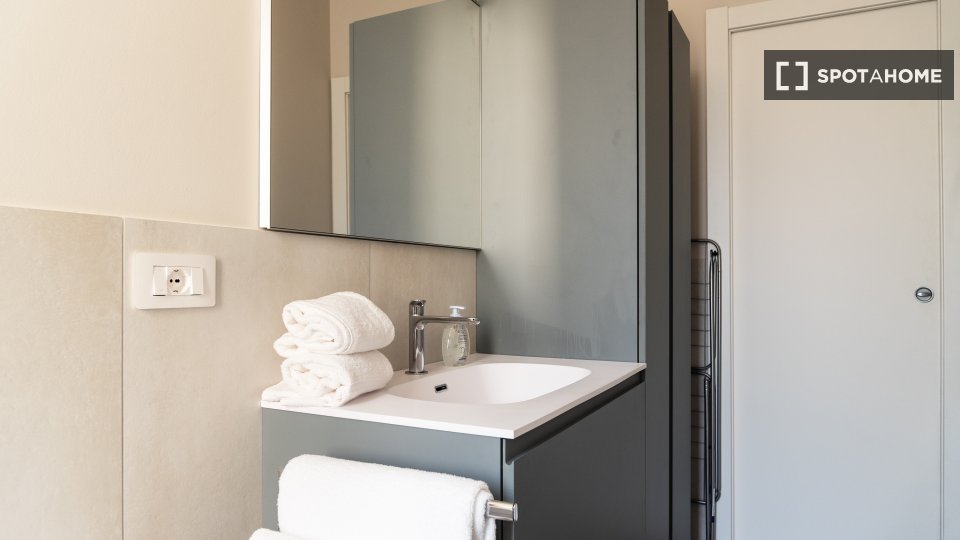 Apartment Milan, 3 beds, 93m² — photo 16