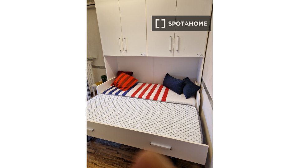 Double room Turin, 5 beds, 136m² — photo 11