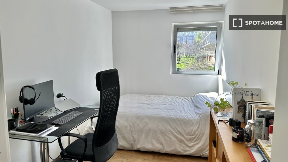 Apartment Lisbon, 3 beds, 110m² — photo 15