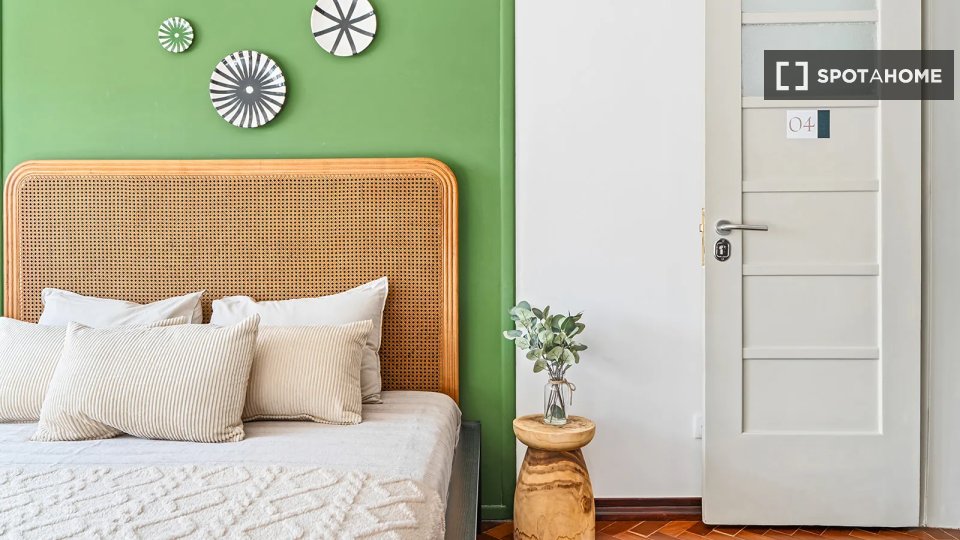 Double room Lisbon, 7 beds — photo 11