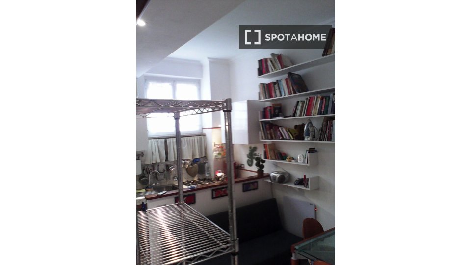 Apartment Rome, 1 bed, 30m² — photo 6