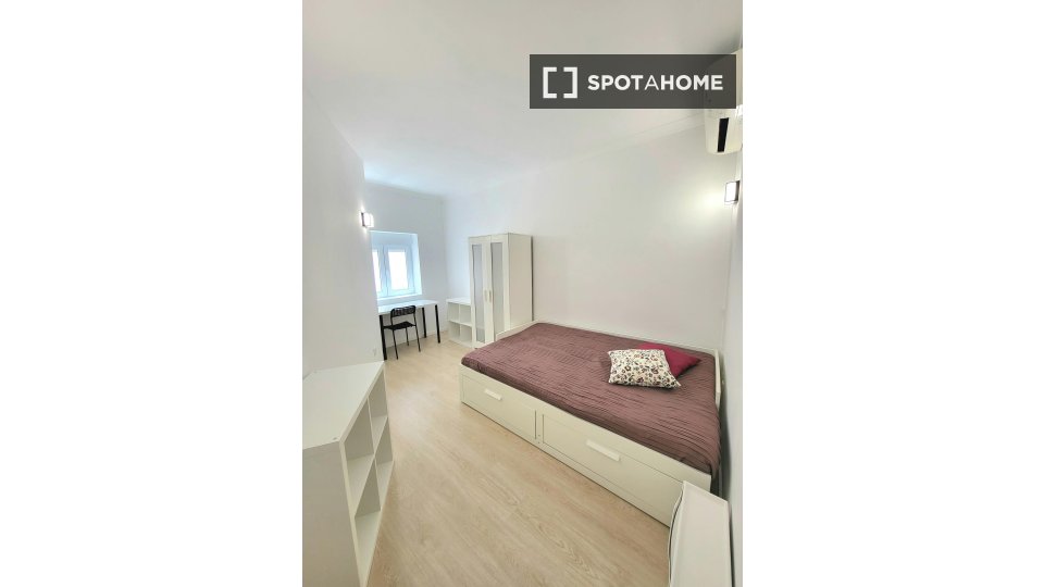 Double room Porto, 20 beds — photo 16