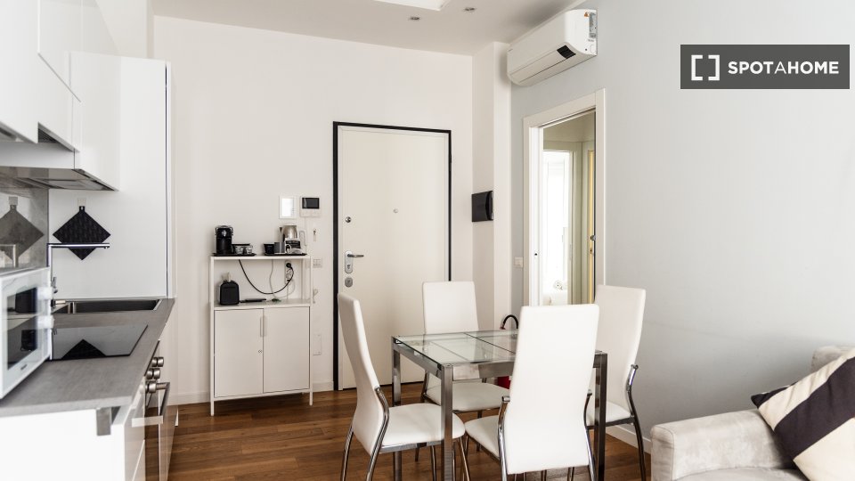 Apartment Milan, 1 bed — photo 4