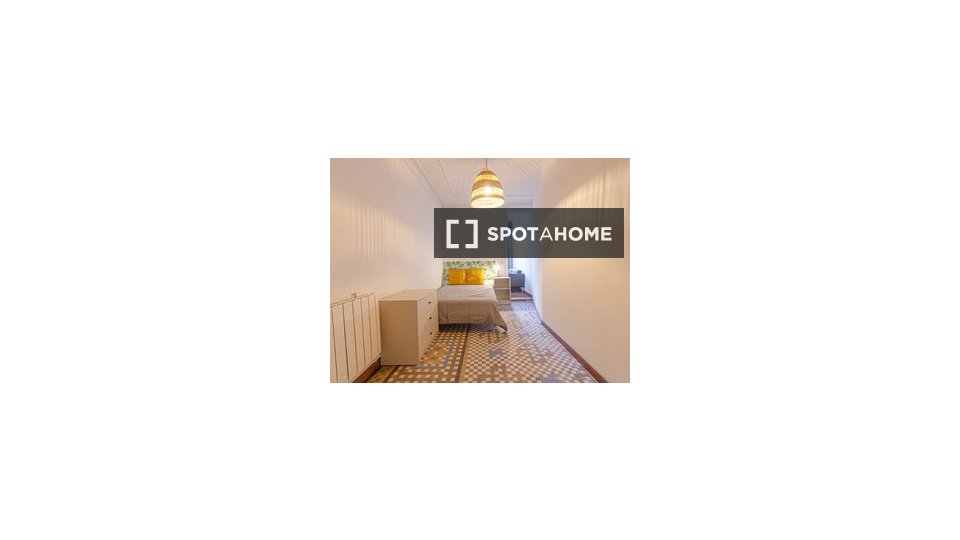 Double room Barcelona, 7 beds, 150m² — photo 19