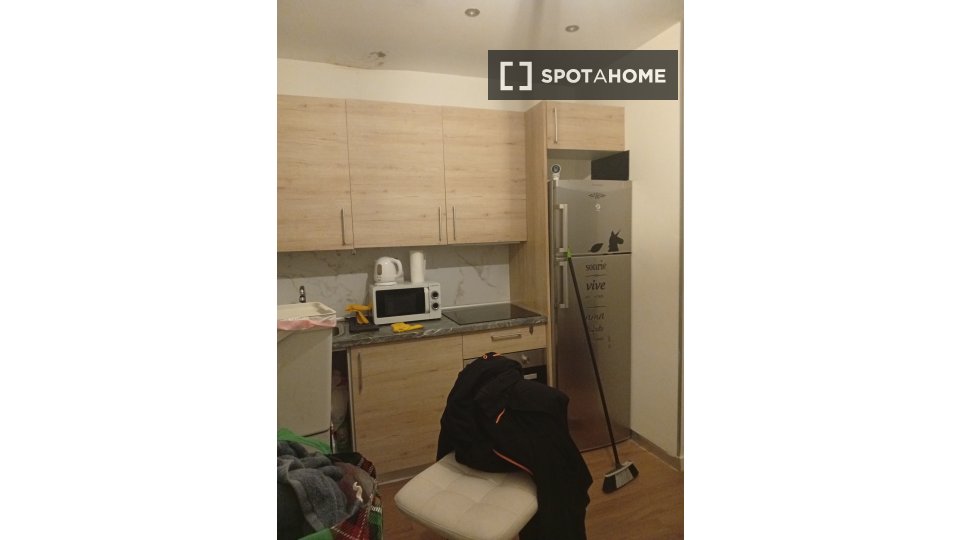 Apartment mono Madrid, 25m² — photo 1