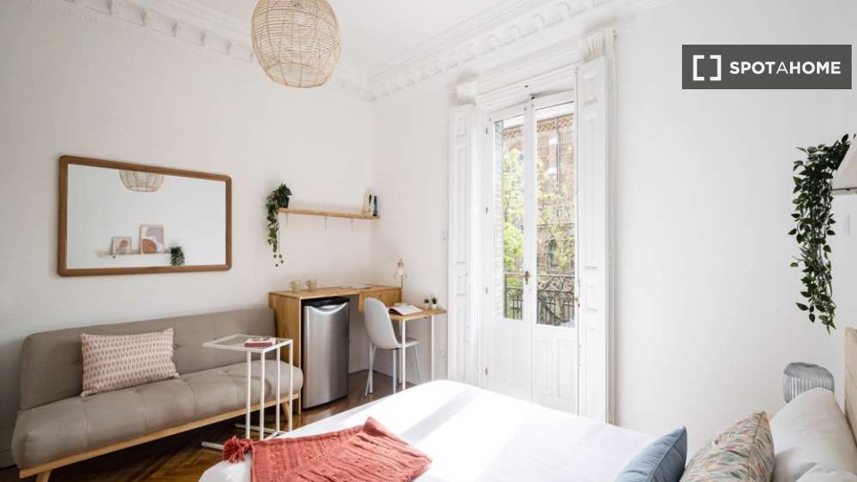Camera doppia Madrid, 8 camere — foto 15