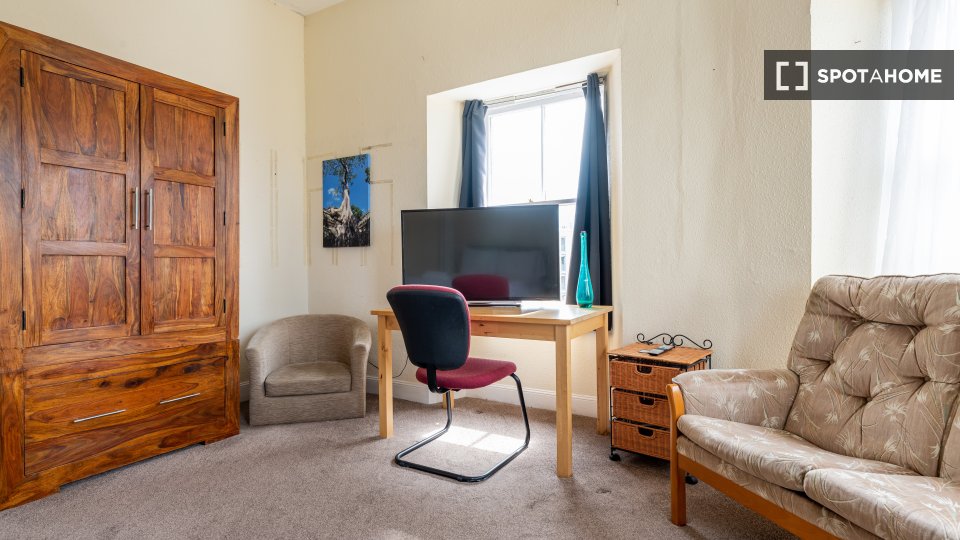 Apartment Edinburgh, 2 beds — photo 9
