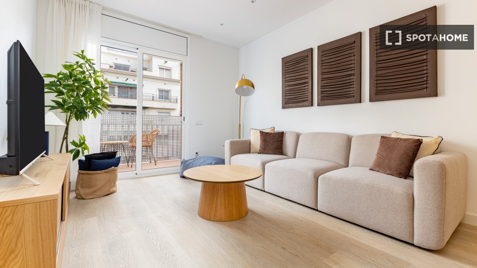 Apartment Barcelona, 3 beds, 82m² — photo 11
