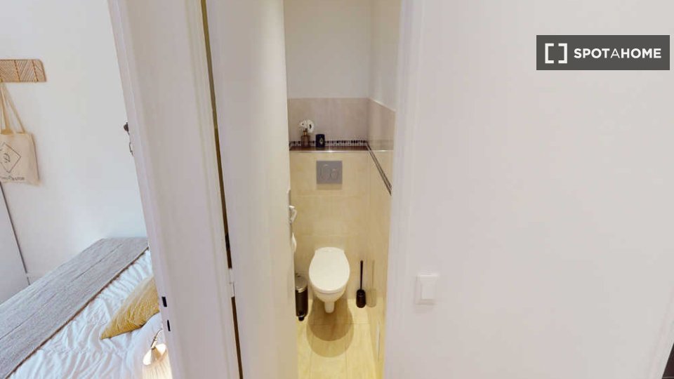 Double room Paris, 5 beds, 100m² — photo 7
