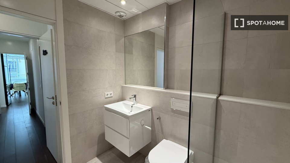 Apartment Madrid, 2 beds, 85m² — photo 8